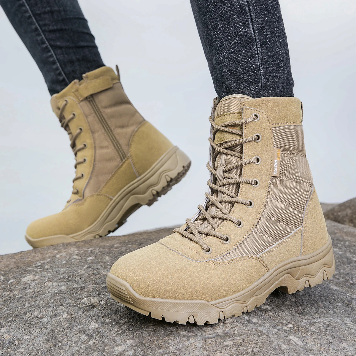 Brown Mens Snow Leather Boots Men Casual Walking Shoes High Top Male Winter Shoes Punk Lace Up Outdoor Hiking Shoe 251021