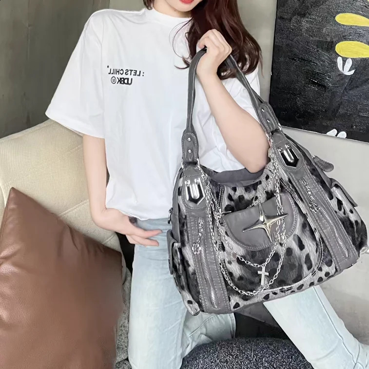 Grey Leopard Print Hangbag Cross Star Subculture Y2k Shoulder Bags Girl Tote Large Capacity Portable Messenger Bag 2024 251023