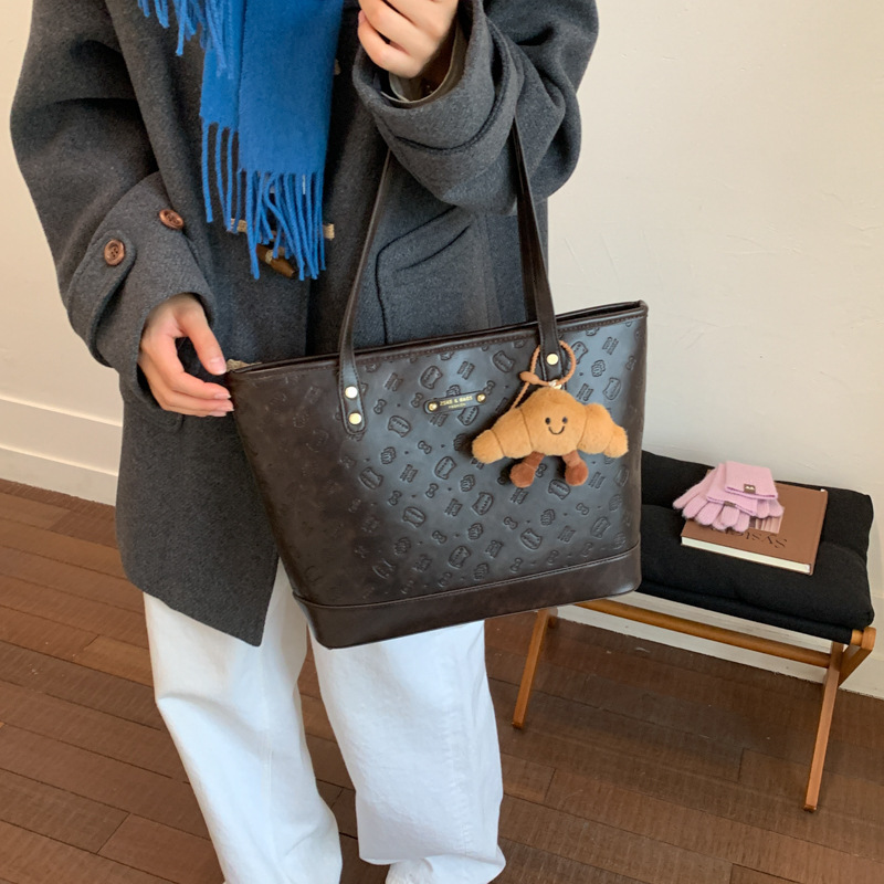 Luxury Brand Designer Bag Large Capacity Bag For Women 2025 New Versatile Shoulder Bag With High-End Feel For College Students And Commuting Tote Bag