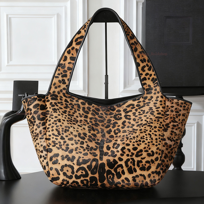 Designer tote Bag Luxury shoulder bag Women large Capacity Shopping bag Leopard Prints purse Canvas handbag Icare Maxi wallet Hand-Embroidered Bag High Quality