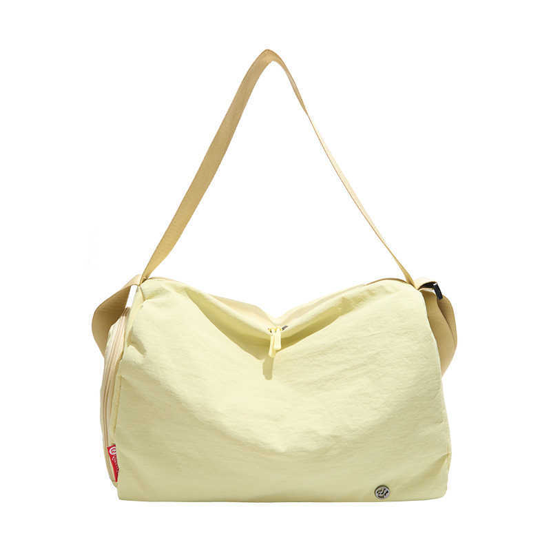 Dry and Wet Separation Casual Travel Bag Large Capacity Simple Lightweight Gym Bag Korean Fashion Crossbody Boarding Storage Bag W251023