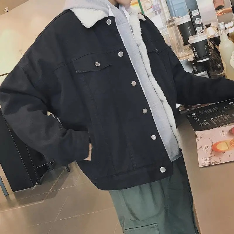 Winter Lamb Wool Denim Jacket for Men Korean Version Trendy Versatile Velvet and Thickened Cotton Mens Handsome Coat 251023