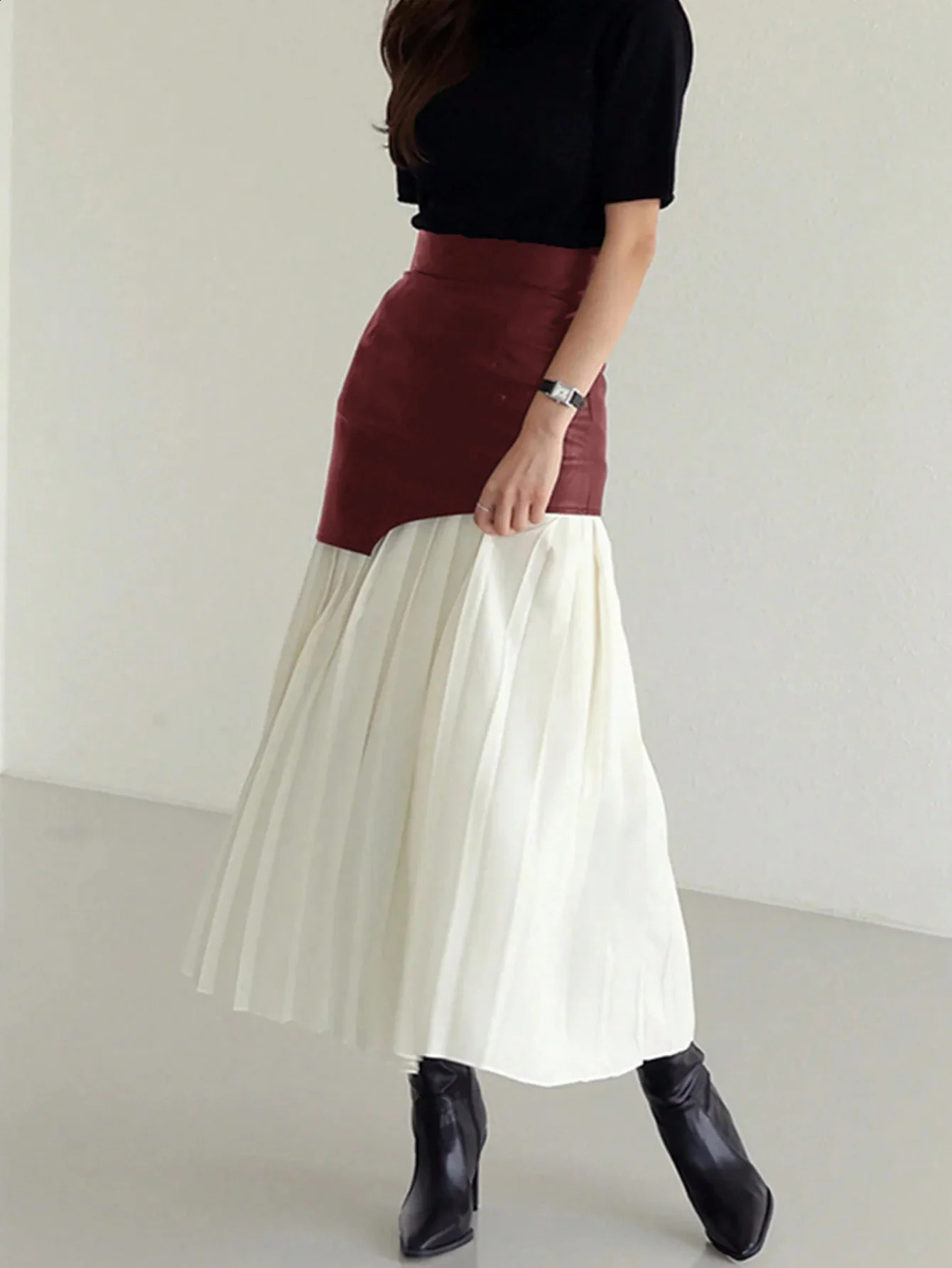 Elegant Dresses for Woman Clothing Contrast Color Pleated Midi Skirt Faux Leather Panel High Waist Edgy Chic Streetwear 251022