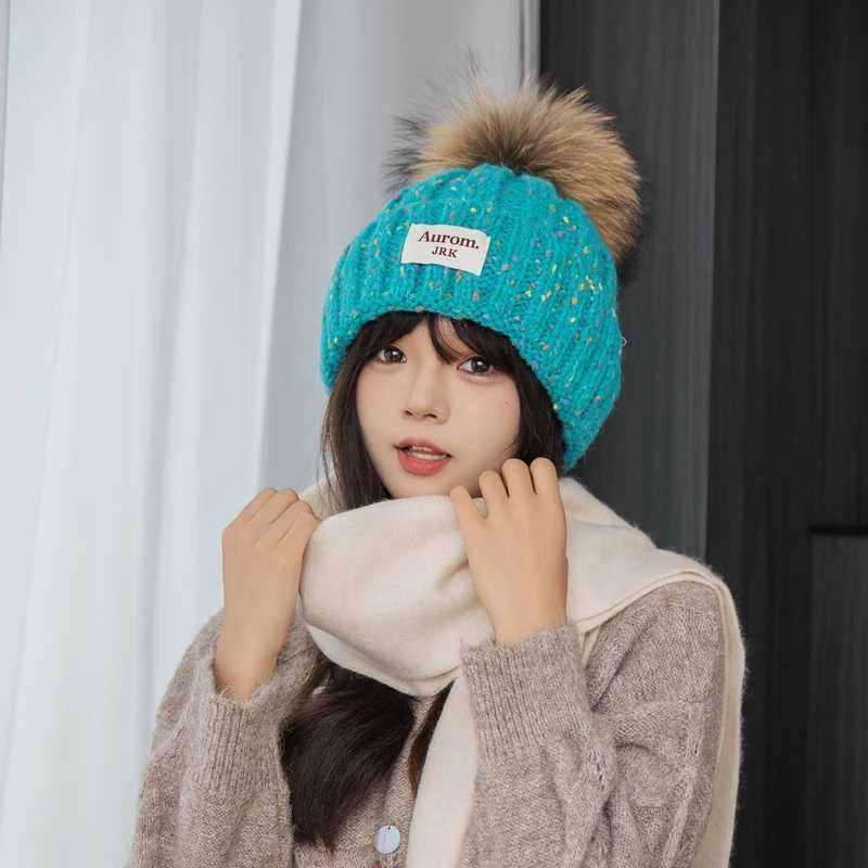 2024 New Fashion Natural fur pp hat for wen High quality mixColor Travel Beanies Winter Hats for wen Warm Fa beanieW251023