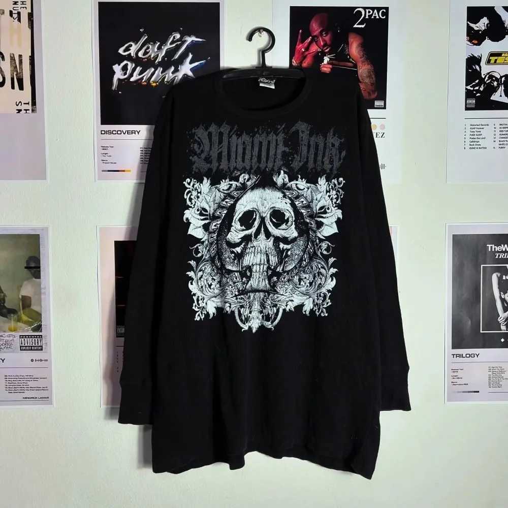 Fashionable mens autumn personalized skull letter print micro elastic comfortable long sleeved Tshirt outdoor street style topXJ251023