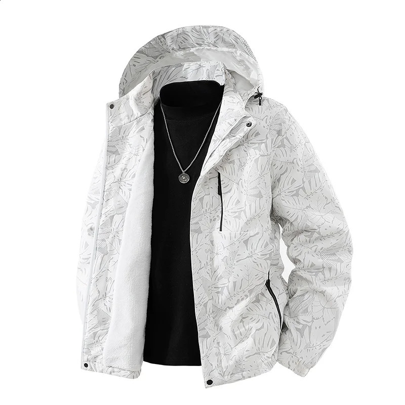 AutumnWinter Jacket for Men with Thick Velvet Warm Casual Loose Fashionable Comfortable and Trendy Mens 251023