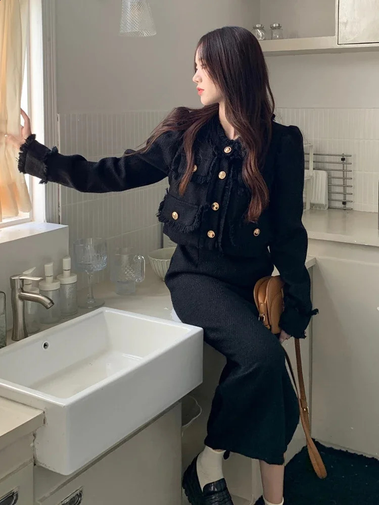 Spring Casual Tow Piece Sets Women White Short Tweed Jacket Fashion Korean Long Skirt Female Elegant Chic Slim Sweet Suit 251022