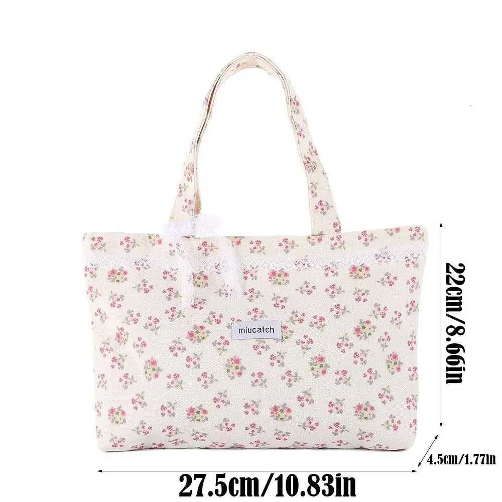 Large Capacity Printed Tote Bag Fashion Sweet with Lace Bow Storage Handbags Canvas HandbagL251023