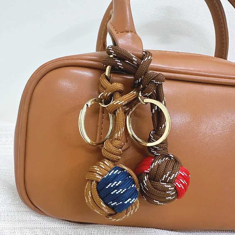 New Handwoven Twocolor Small Ball Fashion Bag Pendant Cute Creative Pendant Mobile Phone Keychain Lanyard Bag Accessories Z251023