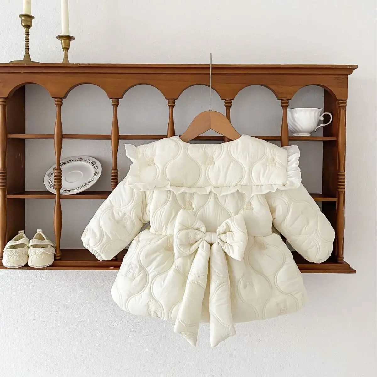 Girls Cotton Coats Winter Outfit New Fashion Plush Cotton Jacket Baby Top Winter Children Clothing Warm Solid Coat Y251023