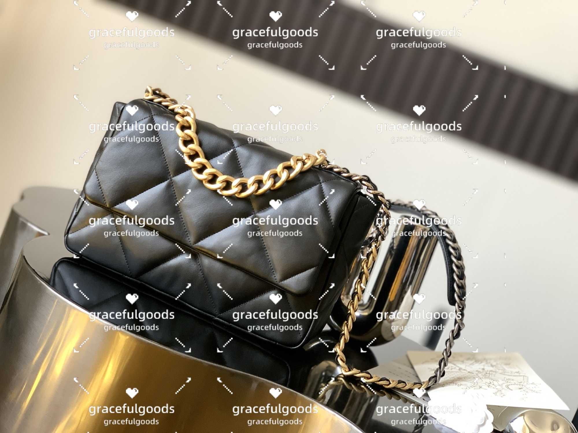 10A Top Tier Mirror Quality 19 Flap Bags Small Real Leather Quilted Caramel Purse Luxury Designer Womens Crossbody Shoulder Gold Strap Box Chian Bag Handbag 4685