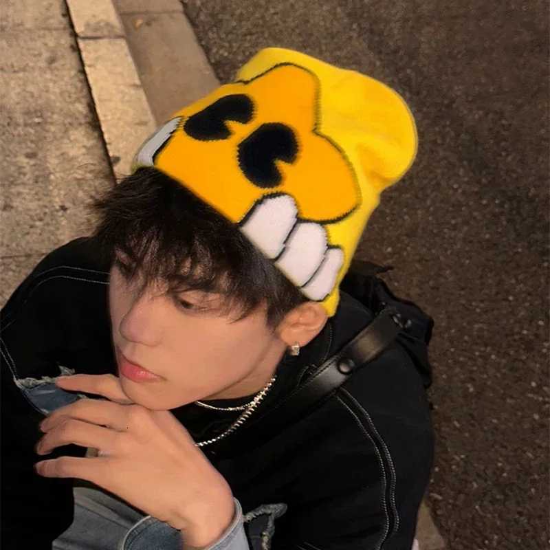 Cartoon Cute Fivepointed Star Knitted Hats Autumn and Winter New Hip Hop Warm ins Color Block Versati Street Fashion BeaniesW251023