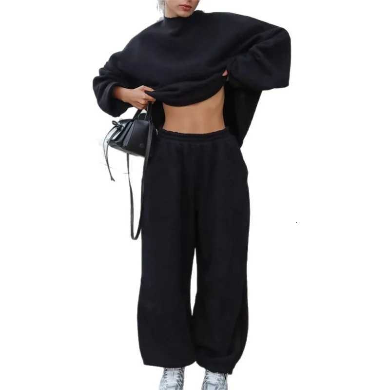 2025 Autumn Winter Fashion Sports Suit Fashionable Solid Color Loose Longsleeved Top And Casual Sports Trousers Twopiece SetT251022
