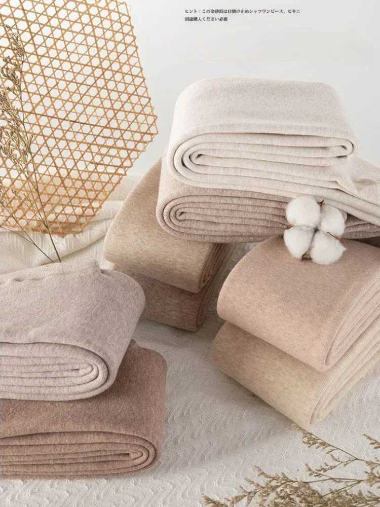 Women Leggings Autumn Winter Thick Velvet Skinny Pants Cotton High Elasticity Solid Oatmeal Fleece Womens Leggings with SocksT251023