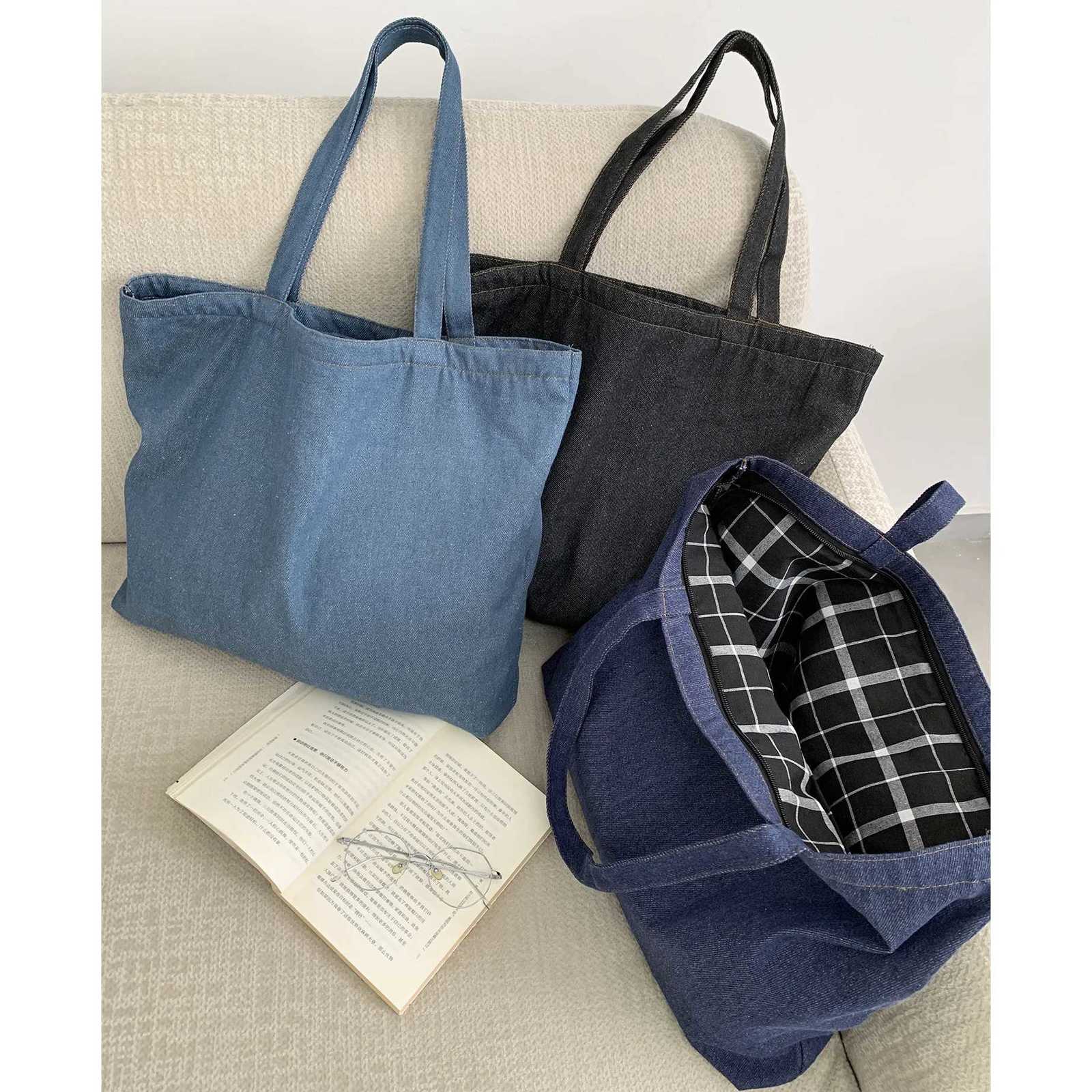 Solid Color Simple Womens Shoulder Bag Large Capacity Portable Ladies Shopping Bag Retro Denim College Girls Book Tote HandbagsL251023