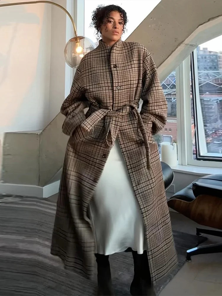 Elegant Plaid Stand Collar Long Coat Women Retro Casual Single Breasted Belt Tweed Coats Female 2025 Winter Chic Street Overcoat 251013