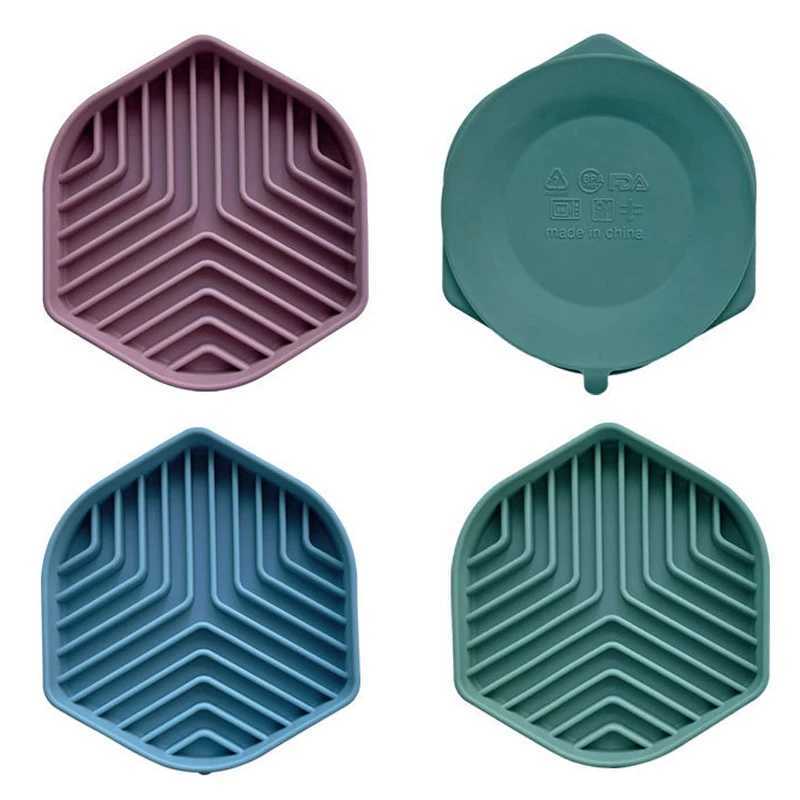 Pet supplies Silicone Dog Lick Mat for Dogs Pet Slow Food Plate Nonsliping Pet Sucker Food Feeder Dog Cat Basin Meal Cushion Y251023