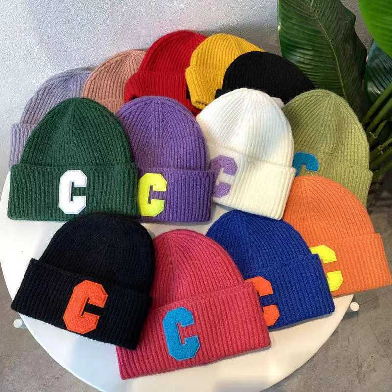 Unisex Winter Knitted Hat Big C Letter Simple Beanie Cap Korean Version Skullies Beanies Soft Hip Hop Casual Bonnet Caps WomenXJ251023