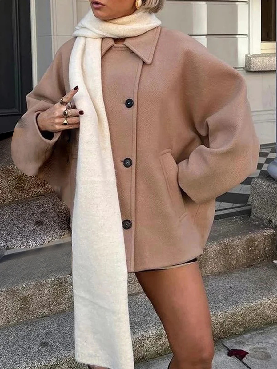 Women s Winter Oversized Wool Jacket with Batwing Sleeves and Lapel Collar Button Clre Solid Color Loose Fit Coat for Cold 251018