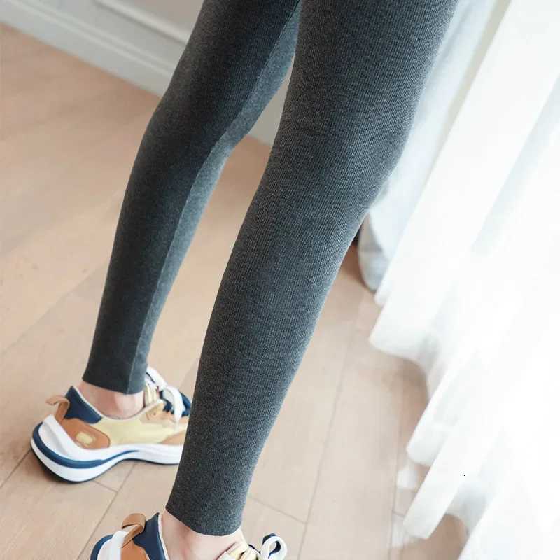 2025 New Autumn Winter Clothes Women Polished Threaded Leggings Women Highwaisted Slimfitting Highelastic Thermal TrousersT251023