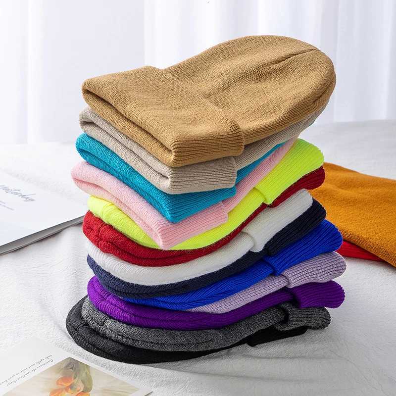 New Unisex Mticolor Autumn Winter Beanie Hat Men Basic Daily Beanie Wen Soft Knitted Hat Egant Allmatch StreetwearW251023