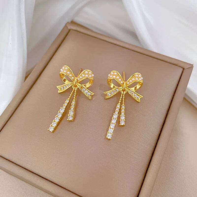 Exquisite And Fashionable Hollow Pearl Bow Tassel Necklace Earrings Set Classic Personality Girls Stainless Steel Jewelry Gift