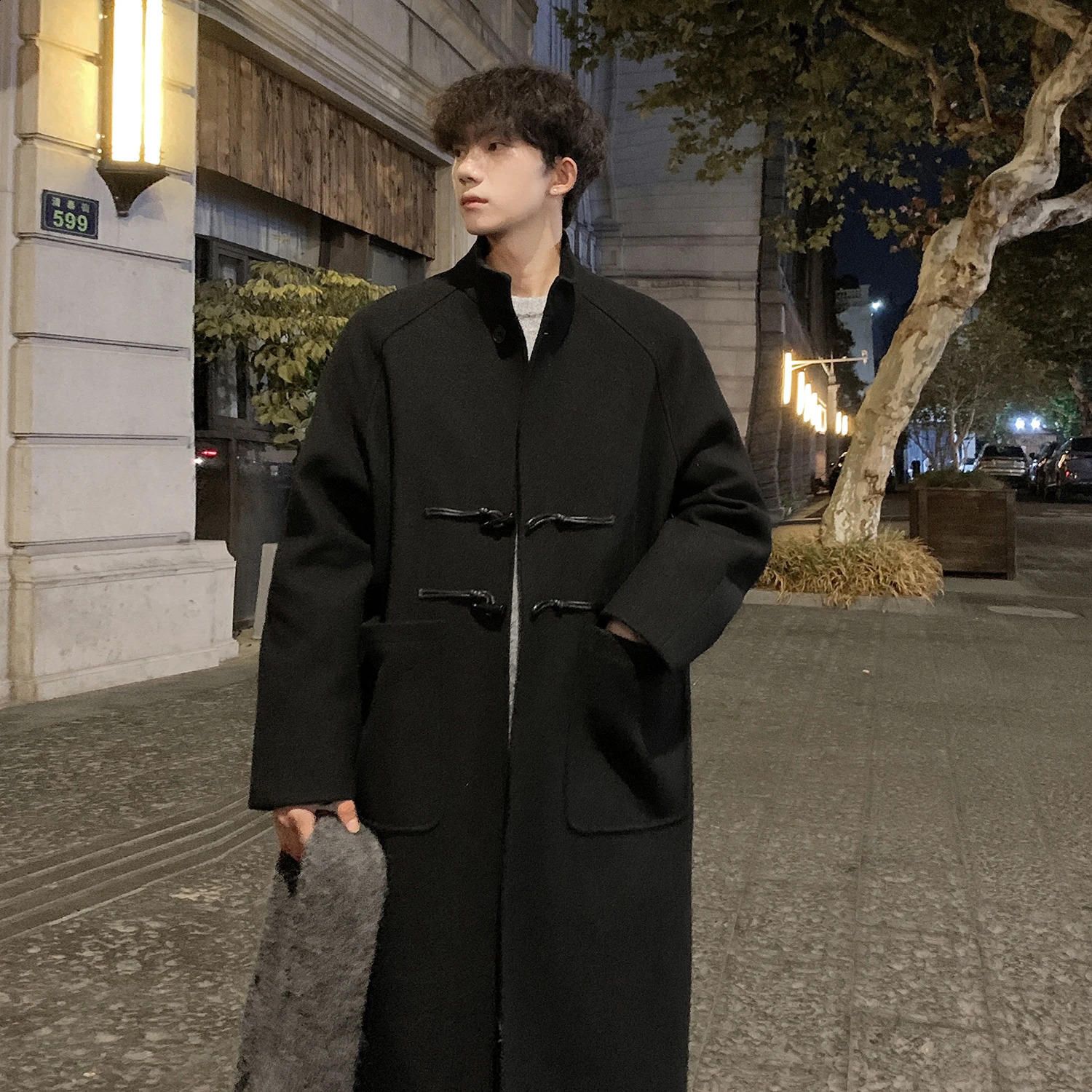 Autumn Winter Men Horn Button Woolen Coat Mid Length Stand Collar Trench Solid Color Big Pocket Overcoat Streetwear 251023