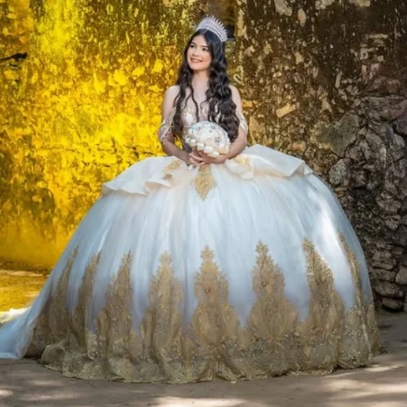 Ivory Shiny Quinceanera Dresses off the shoulder Applique Lace Beading Crystal Tull Bow glitter vestidos de 15 anos sweet 16 dress
