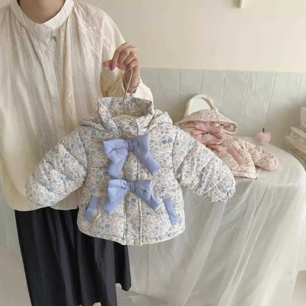 2024 New Children Velvet Cold Proof Cotton Jacket Winter Fashion Baby Floral Winter Butterfly Bow Hooded Coat Y251023