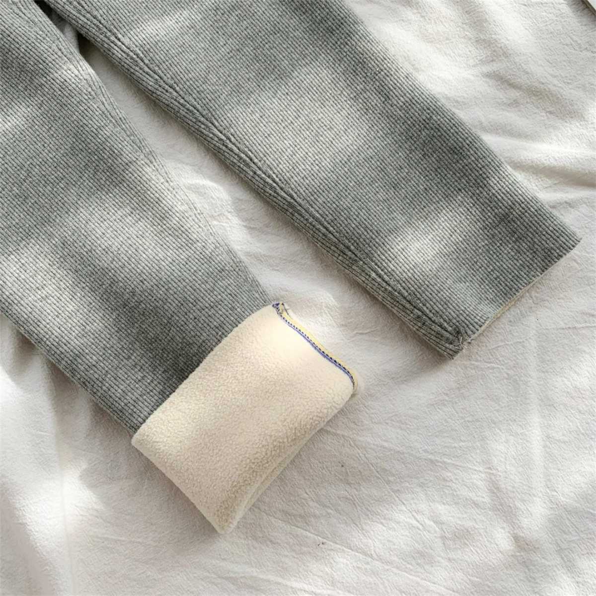 Women Autumn Winter Velvet Leggings Fashion Slim High Waist Solid Pant Female Outfit Warm Thick Legging Casual Chic Yoga ClothesT251023