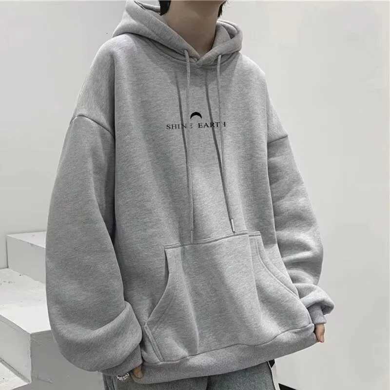 M8XL HoodiesMen Oversized Hoodie Loose Japanese simple alphabet moon Print Couple HoodiesT251023