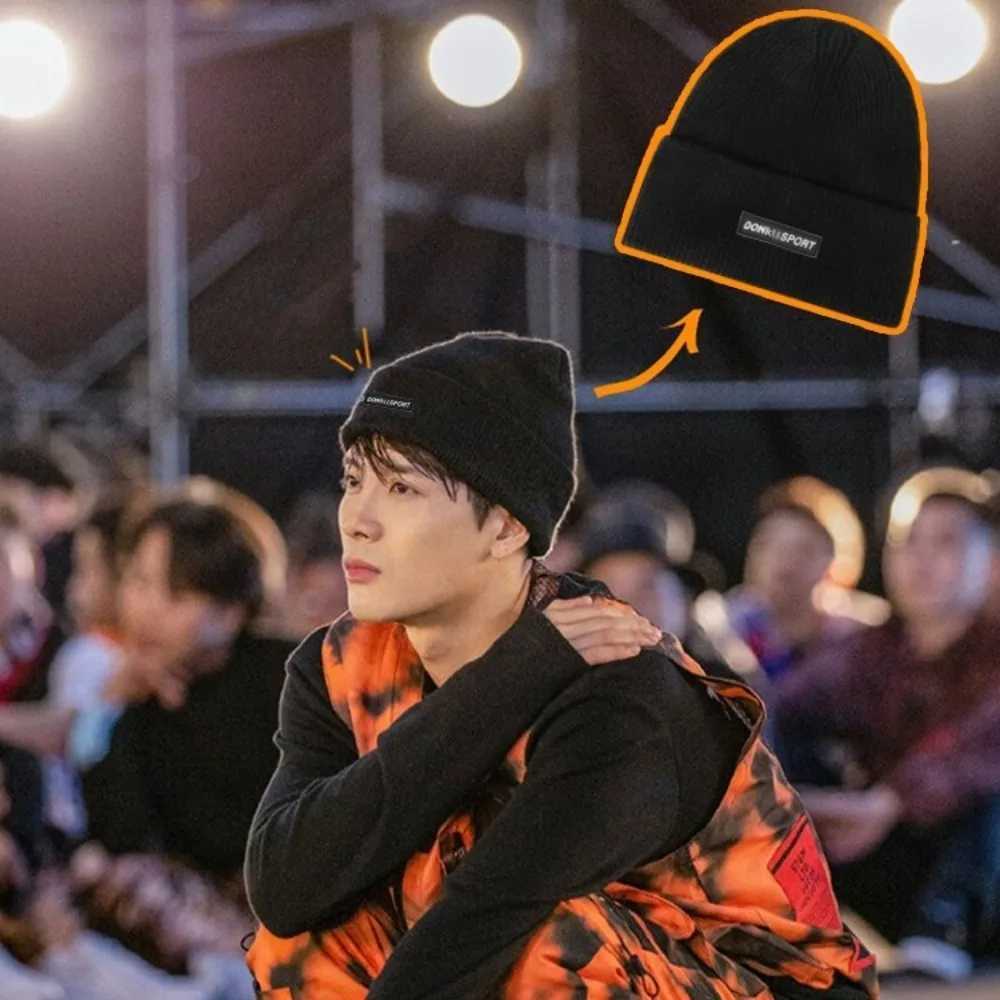 Fashion Solid Color Mens Winter Knit Hats Soft High Elasticity Letter Label Beanies Cap Ear Protection Outdoor Riding WoolenXJ251023