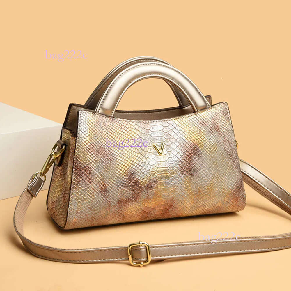 Womens Designer Crocodile Pattern Shoulder PU Leather Brand Woman Crossbody Casual Handbag Bright Colour Bag H6.17#52
