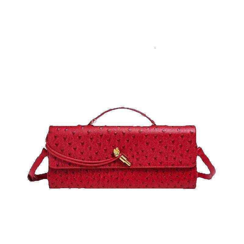OEM Niche Design Ostrich Pattern Handwoven Fashion Baguette Horizontal Trendy Single Shoulder Handheld Women's Bag