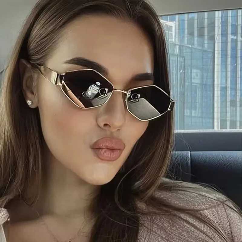 Fashion Polygonal Women Sunglasses 2025 Vintage Brand Rhombus Ladies Sun glasses Shades Unique Metal Frame Punk Eyewear MenW251023