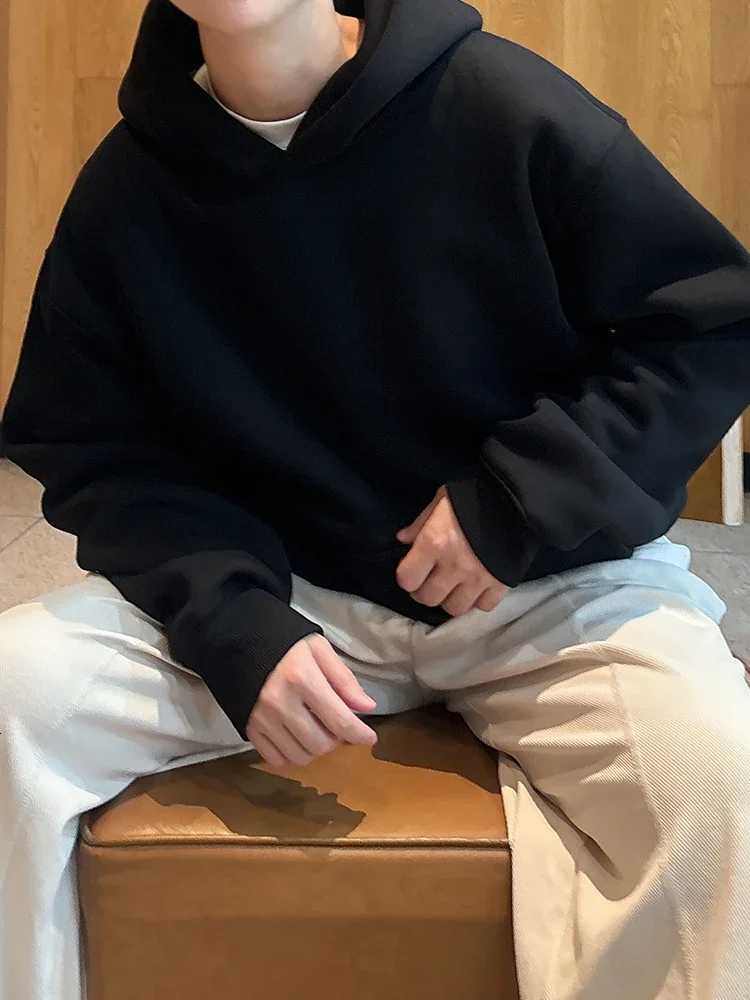 Mens Women Oversize Casual Sweatshirt Hoodies Couple Unisex Pullover Autumn Winter Loose Cotton Fleece Sport Hoody Clothing TopT251023