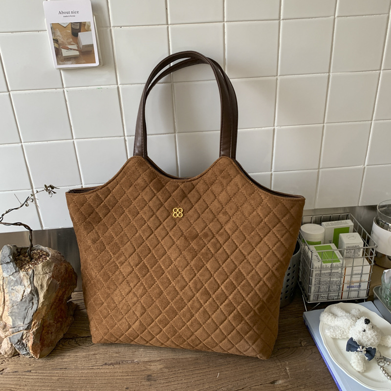 Luxury Brand Designer Bag Quilted Embroidery Large Capacity Bag For Women 2025 Autumn Winter New Suede Single Shoulder Bag Handheld Tote Bag