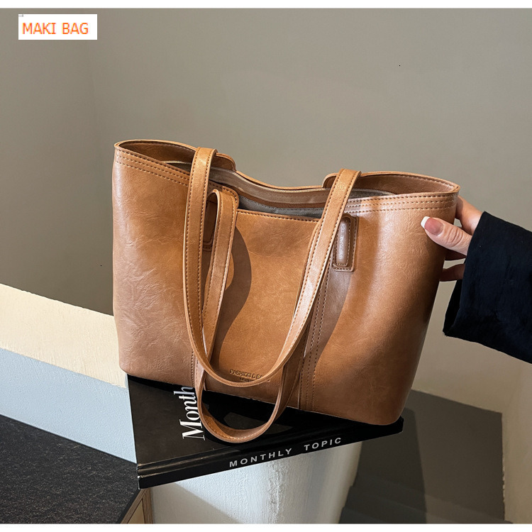 European and American new handbag high-end large capacity women's shoulder bag armpit bag multifunctional commuting bag designer bag luxury bag