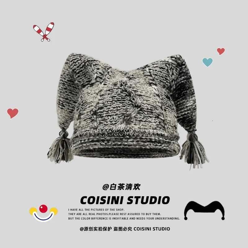 Niche Designer Personali Clown Beanies for Wen Autumn and Winter Casual Warm Fashion Versati Funny Mens HatsW251023