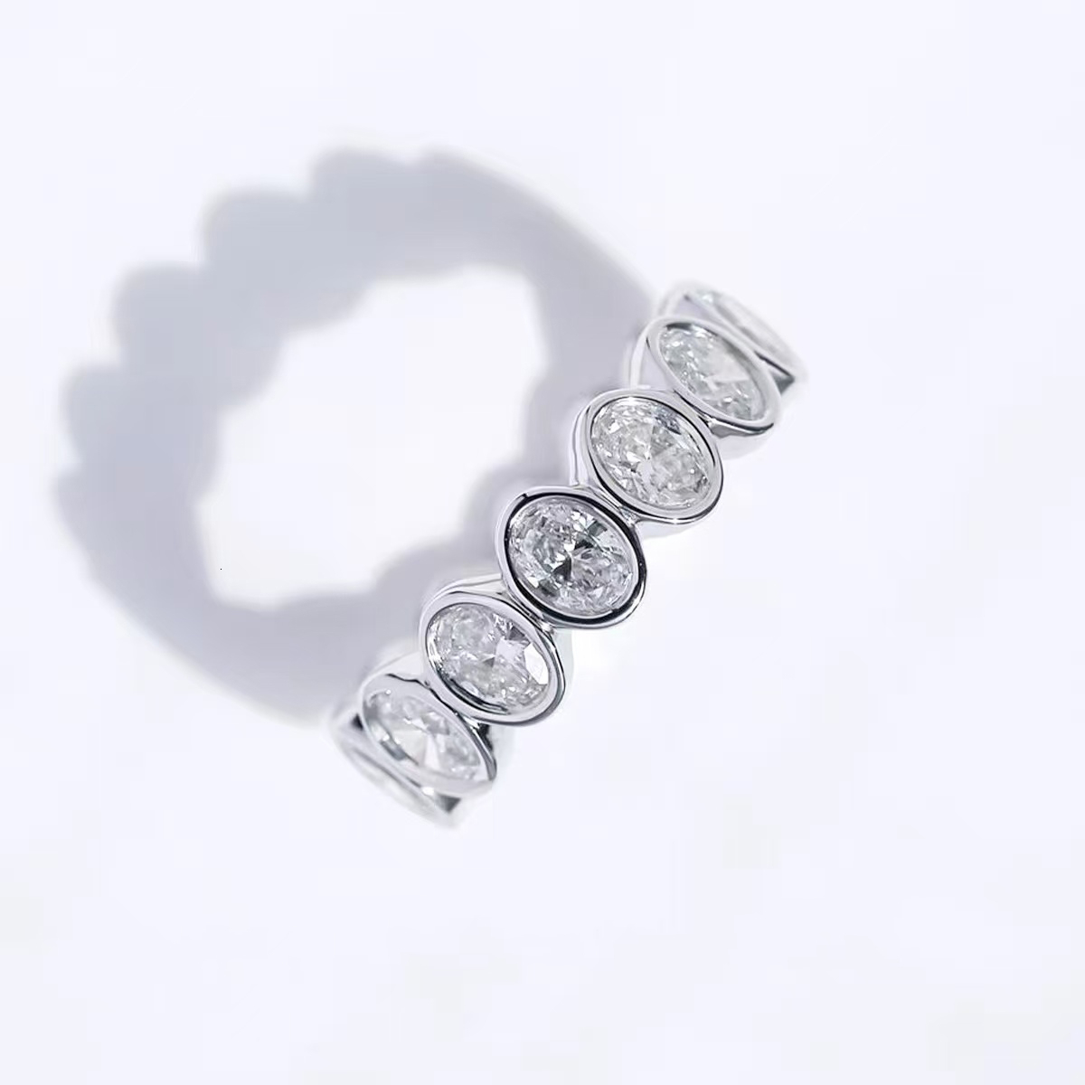 Igi certified lab grown diamond emerald oval cut bezel eternity band rings 18k 14k pure gold synthetic diamond ring