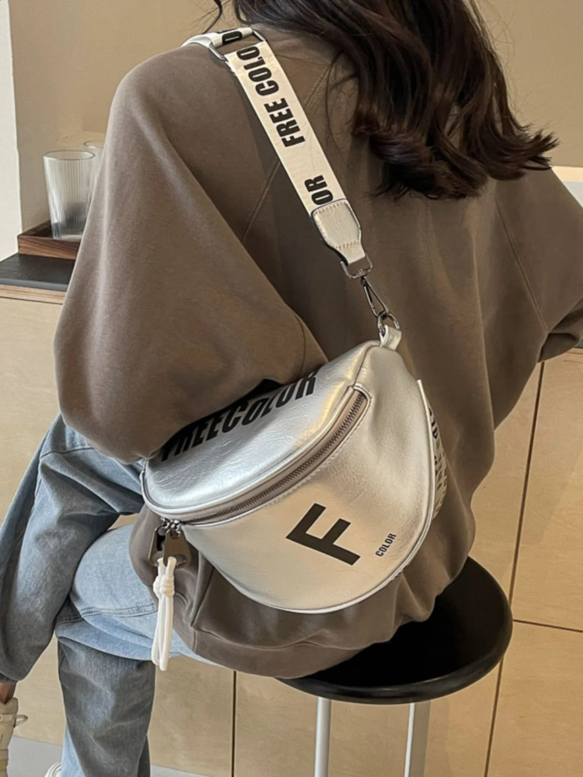 iny Sequin ell Crossbody Bag Womens Casual Large Capaci MultiFunctional Slouchy Sle Satchel Handbag for Young Women 251014