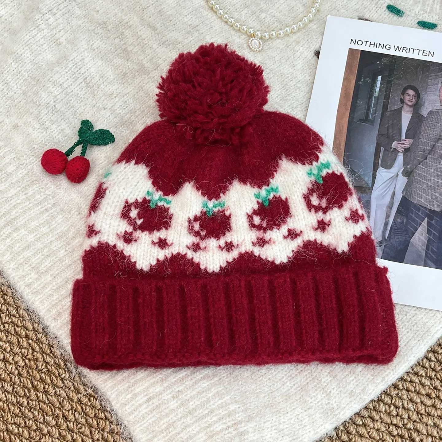 Adorable Apple Jacquard Knit Hat Warm FleeceLined Windproof Earflap Hat AutumnWinter Fashionable Knit Hat for All OccasionsXJ251023