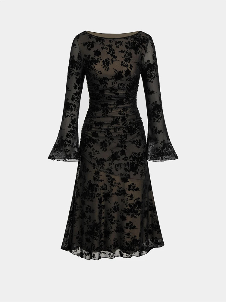 Womens Long Flared Sleeve round Neck Black Floral Lace Elegant Midi Dress Spring Summer Fashionable Casual Maxi Gown 251022