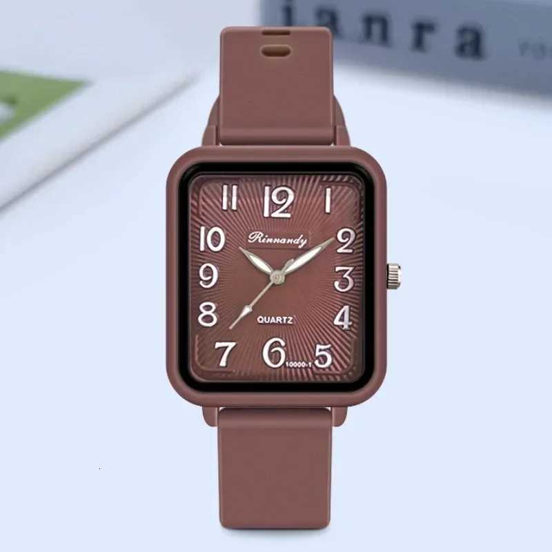 Brand Silicone Strap Watch Student Leisure Square Digital Women Quartz Watch New Fashion Ladies Luxury Wristwatch DropshippingL251023