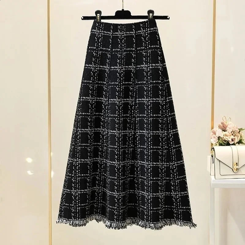Autumn Winter Ladies Leisure Knitted Skirt Female Fashion Tassels Maxi Korean Women High Waist Lattice Long Skirts 251022