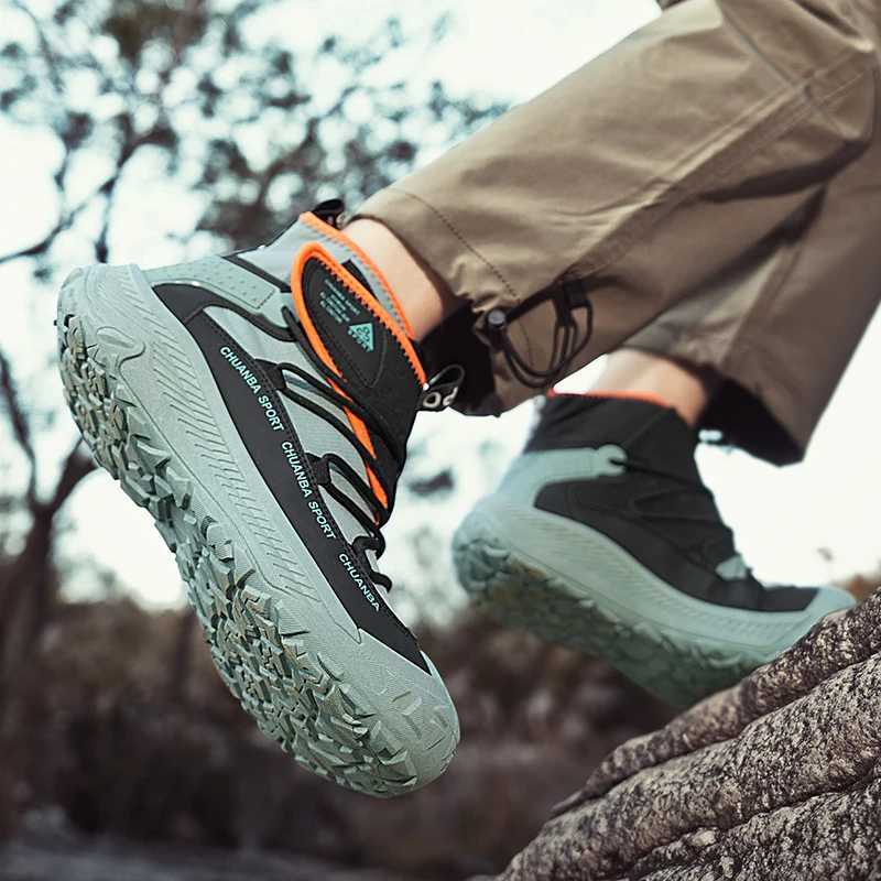 2025 Outdoor Green Walking Shoes Men Fashion High top Casual Boots Men Platform Breathable Hiking Shoes For Men Trekking Boots J251023