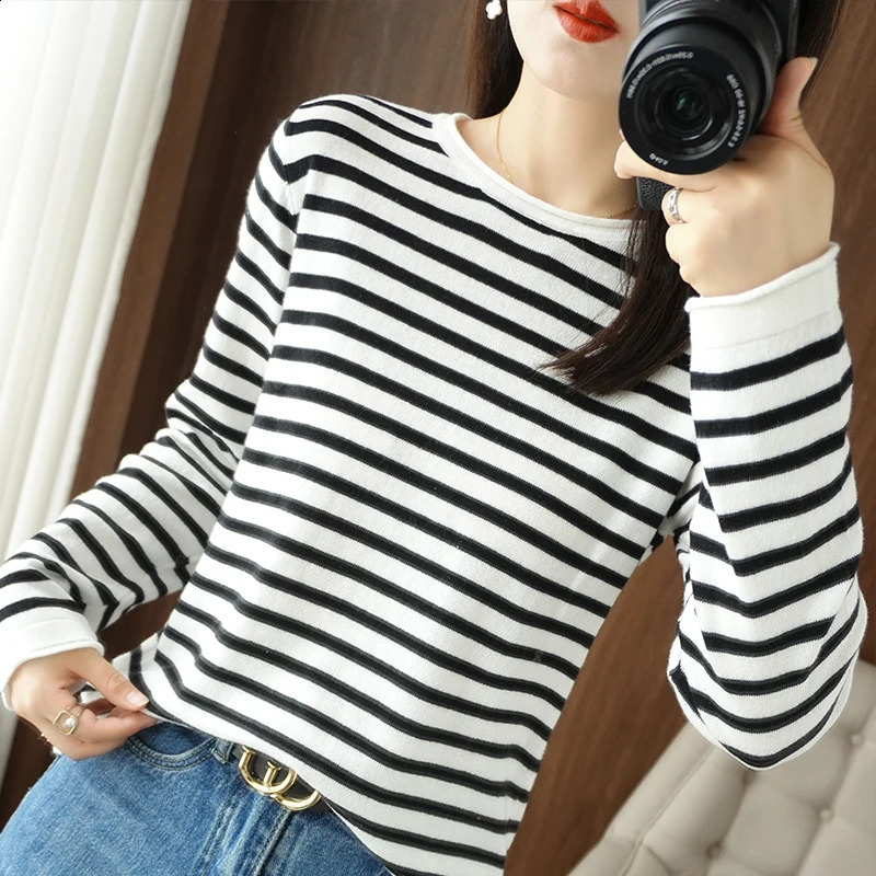 Women 100 Cotton Sweater Curled Oneck Strip Pullover Autumn Winter Casual Knit Clothing Fashion Soft Bottoming Sweater Tops 251023
