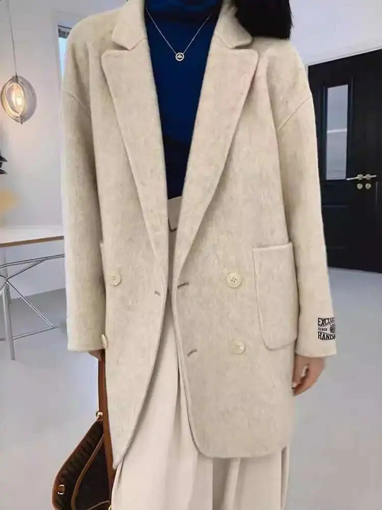 EWQ Korean Loose Long SleeveTurndown Collar Solid Woolen Coats Women Doublefaced Cashmere Coat Winter Autumn 16O1639 251021