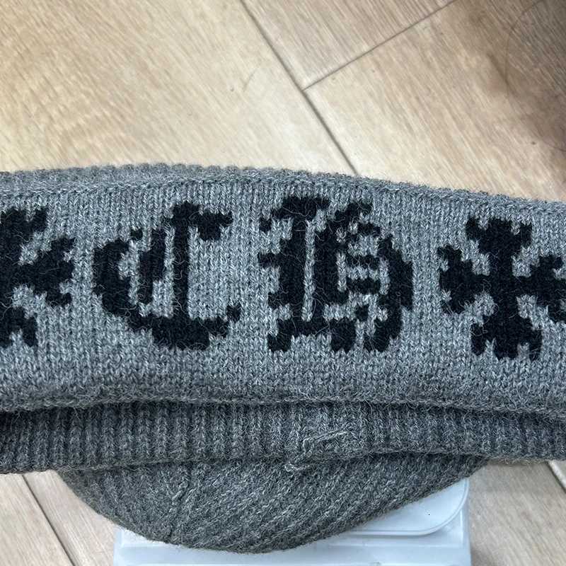 Alien Print Beanie Soft Warm Knit Hat for Men Women Stretchable Slouchy Cap for Casual TravelXJ251023