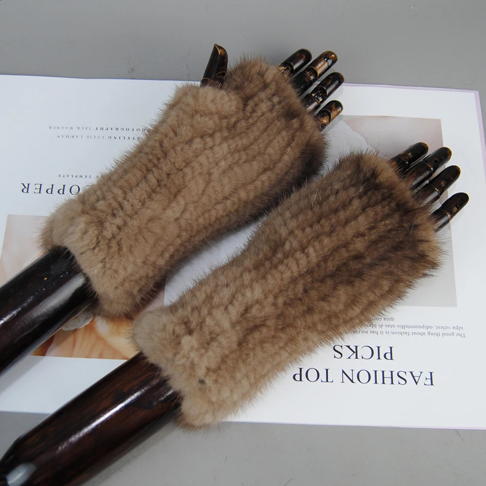 2025 Style Top Quality Womens 100 Winter Warm Real Mink Fur Knitted Half Finger Gloves Girls Typing Mittens 251020